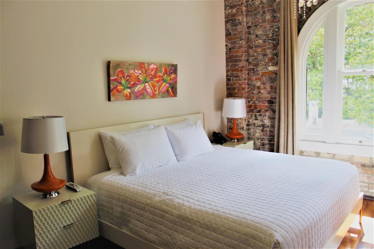 Hotel Hale Hot Springs Bagian luar foto