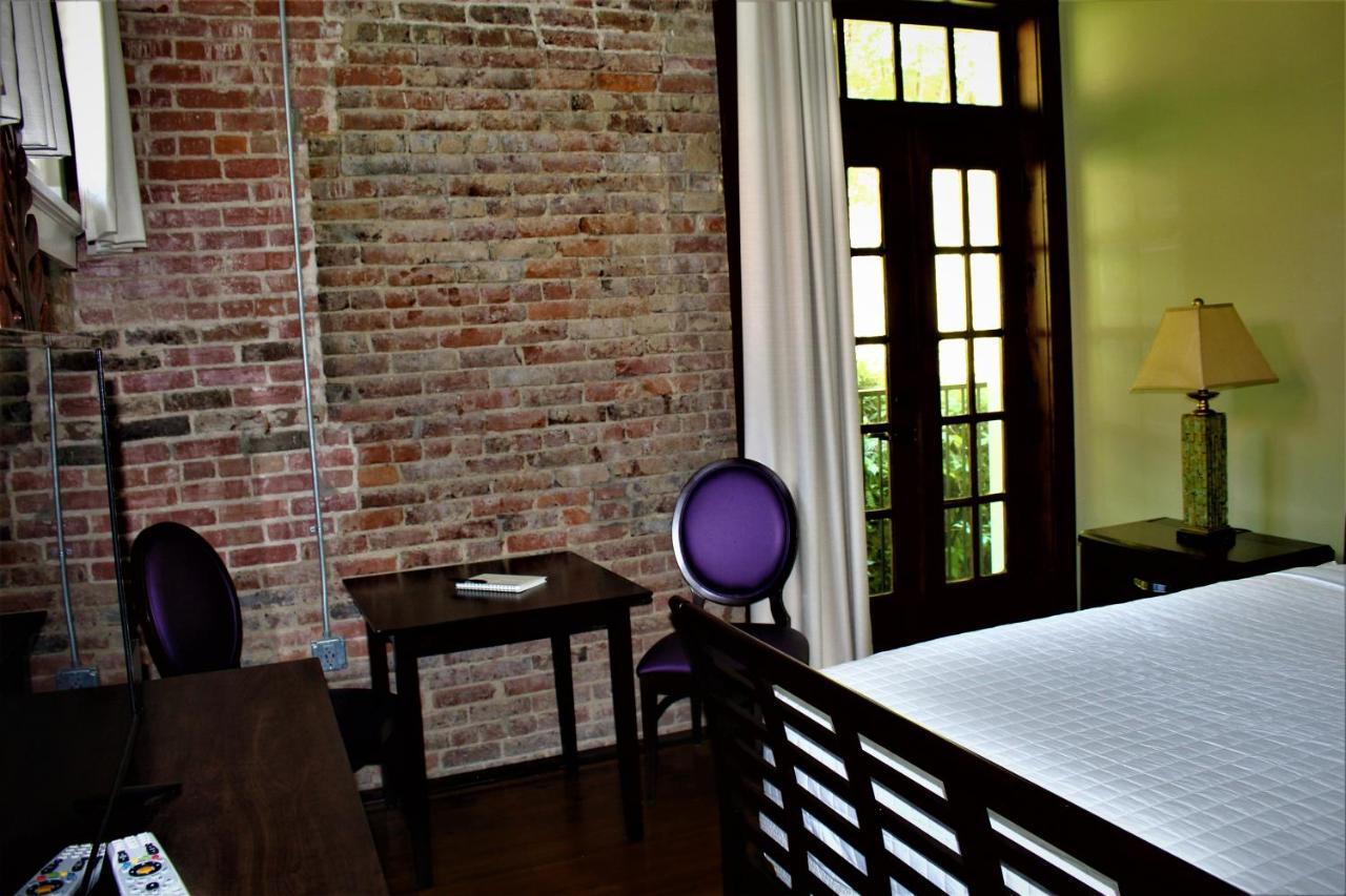 Hotel Hale Hot Springs Bagian luar foto