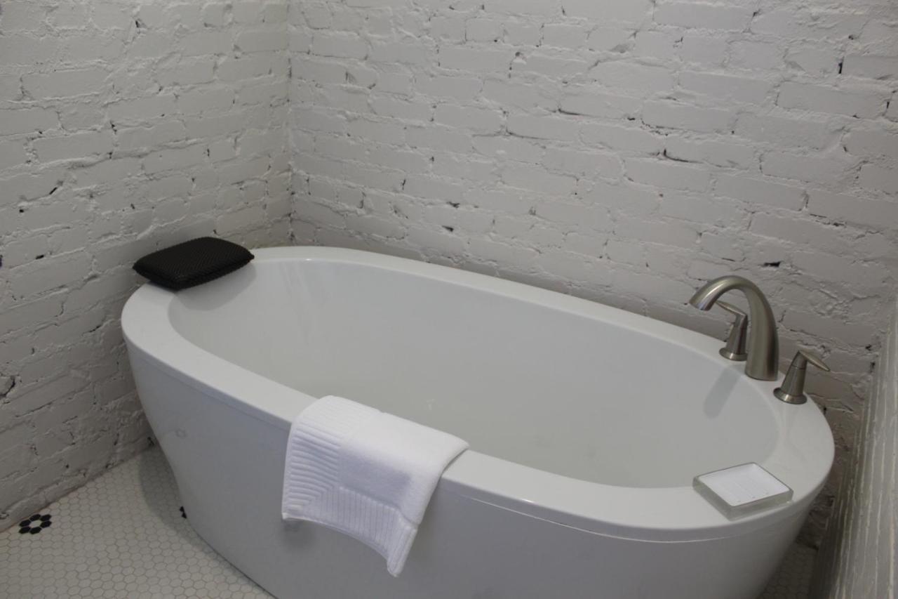 Hotel Hale Hot Springs Bagian luar foto